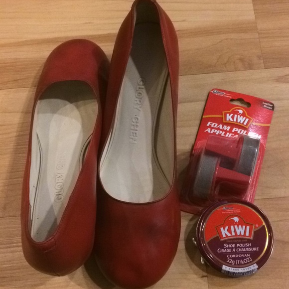 Red Leather Pump Heels 👠 - Picture 5 of 5